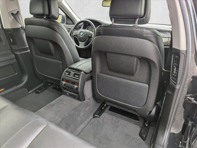 Used 2015 BMW 740Li xDrive image 30