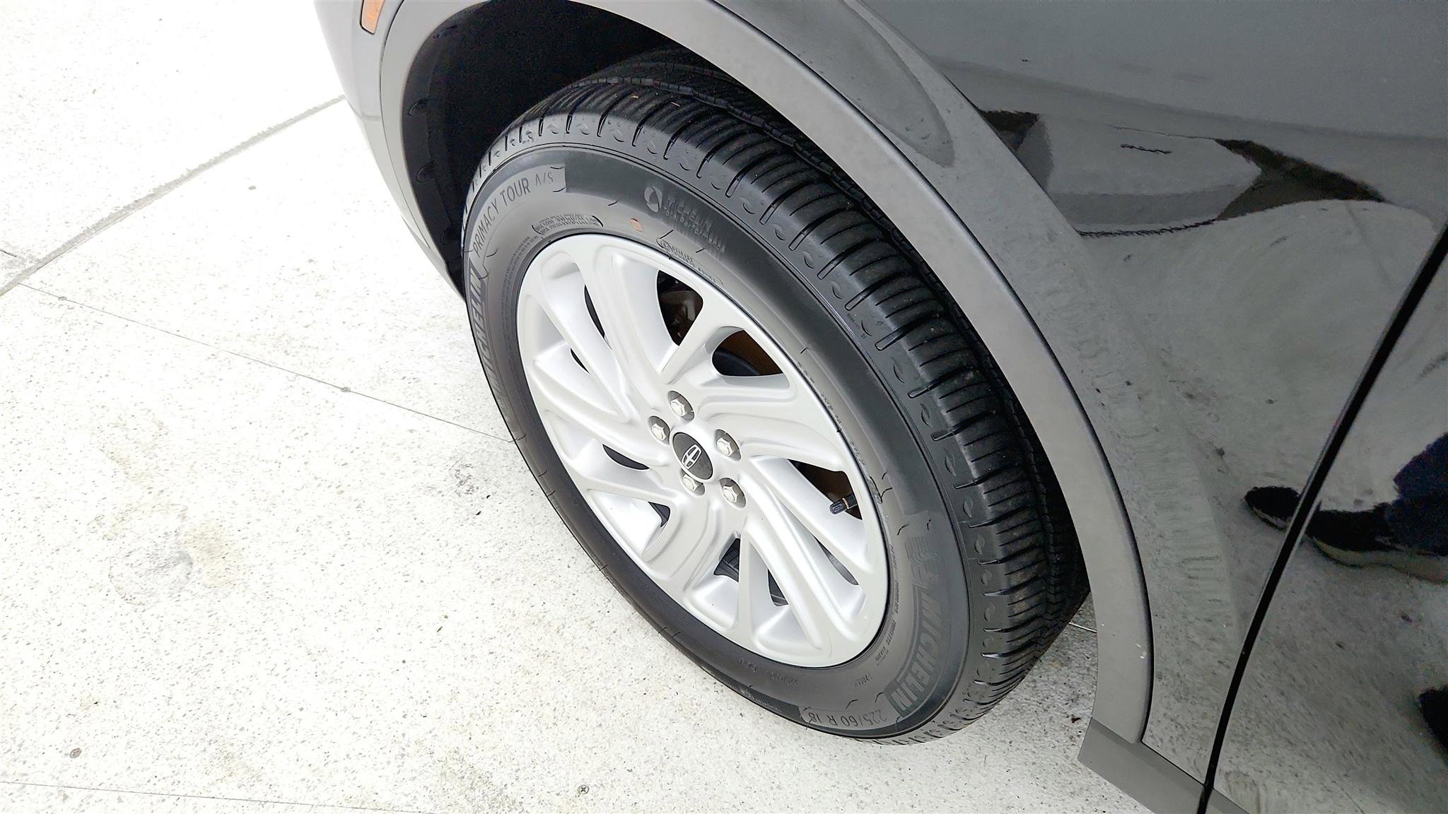 Used 2025 Lincoln Corsair FWD image 25