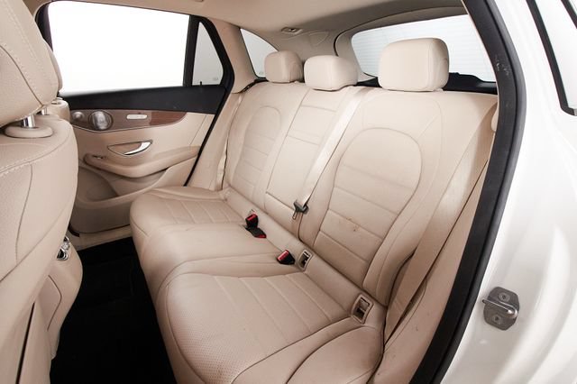 Used 2019 Mercedes-Benz GLC 300 4MATIC image 27