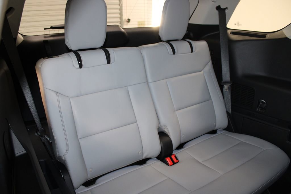 New 2026 Ford Explorer Active w/ Active Comfort Package image 32