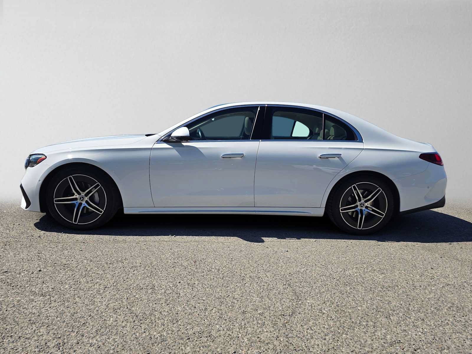 Used 2025 Mercedes-Benz E 350 Sedan w/ Winter Package image 6
