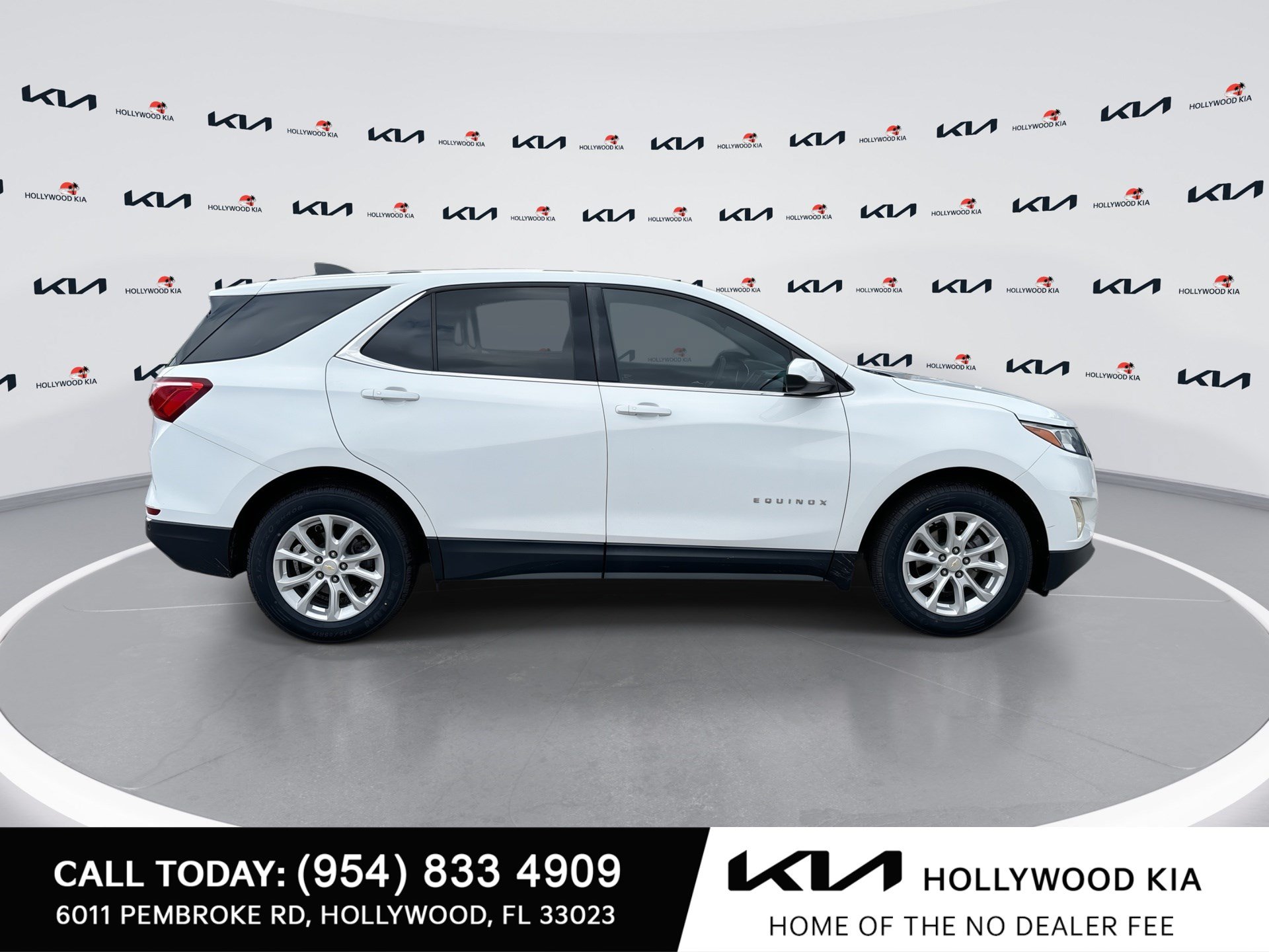 Used 2019 Chevrolet Equinox LT FWD image 9