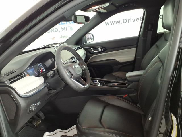Used 2024 Jeep Compass Limited AWD/4WD image 12