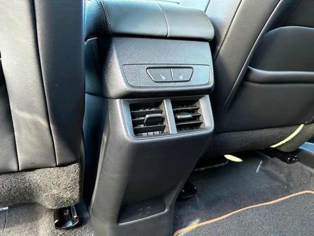 New 2026 GMC Terrain AT4 w/ Convenience Package III image 27