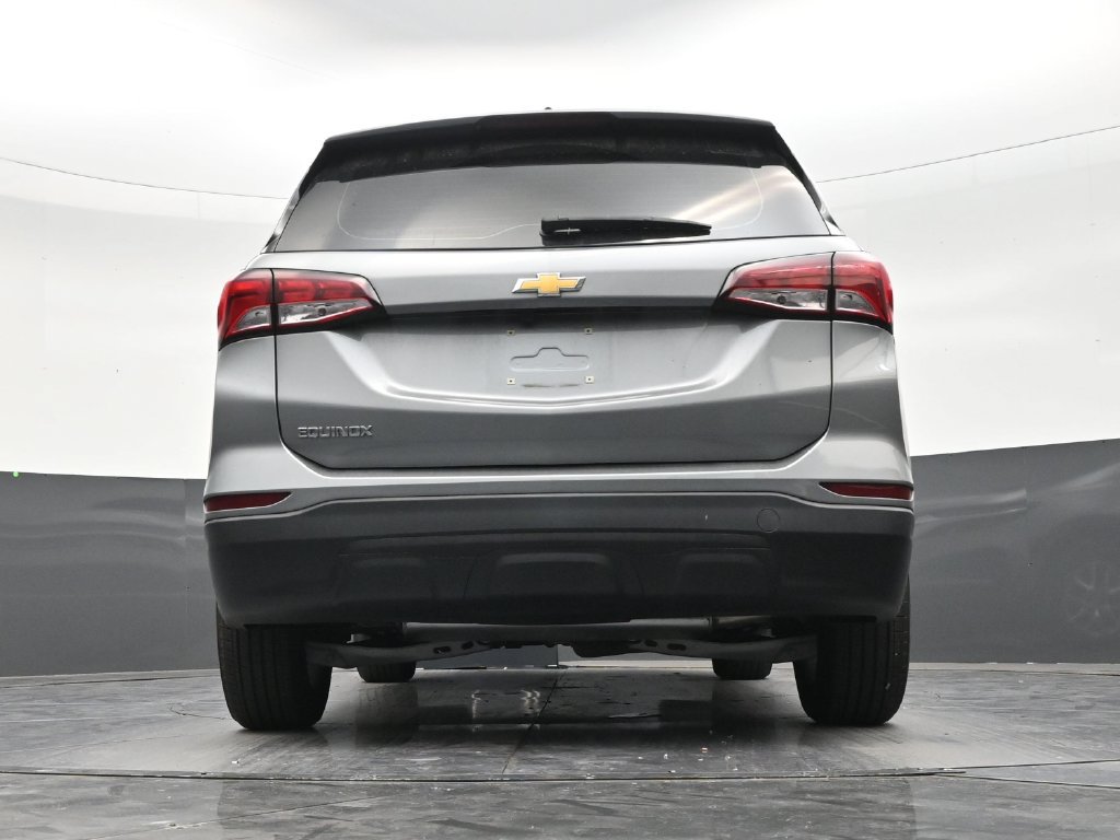 Used 2024 Chevrolet Equinox LS w/ Driver Confidence II Package FWD image 20