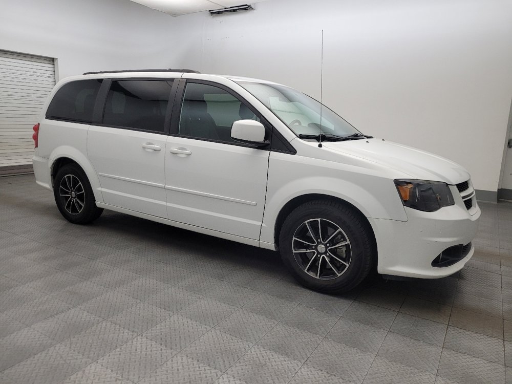 Used 2017 Dodge Grand Caravan GT FWD image 11