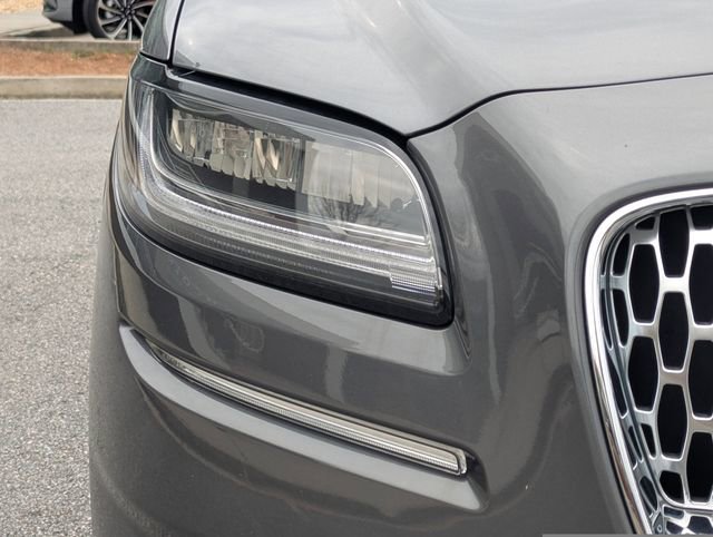 Certified 2022 Lincoln Nautilus Reserve w/ Equipment Group 201A image 10