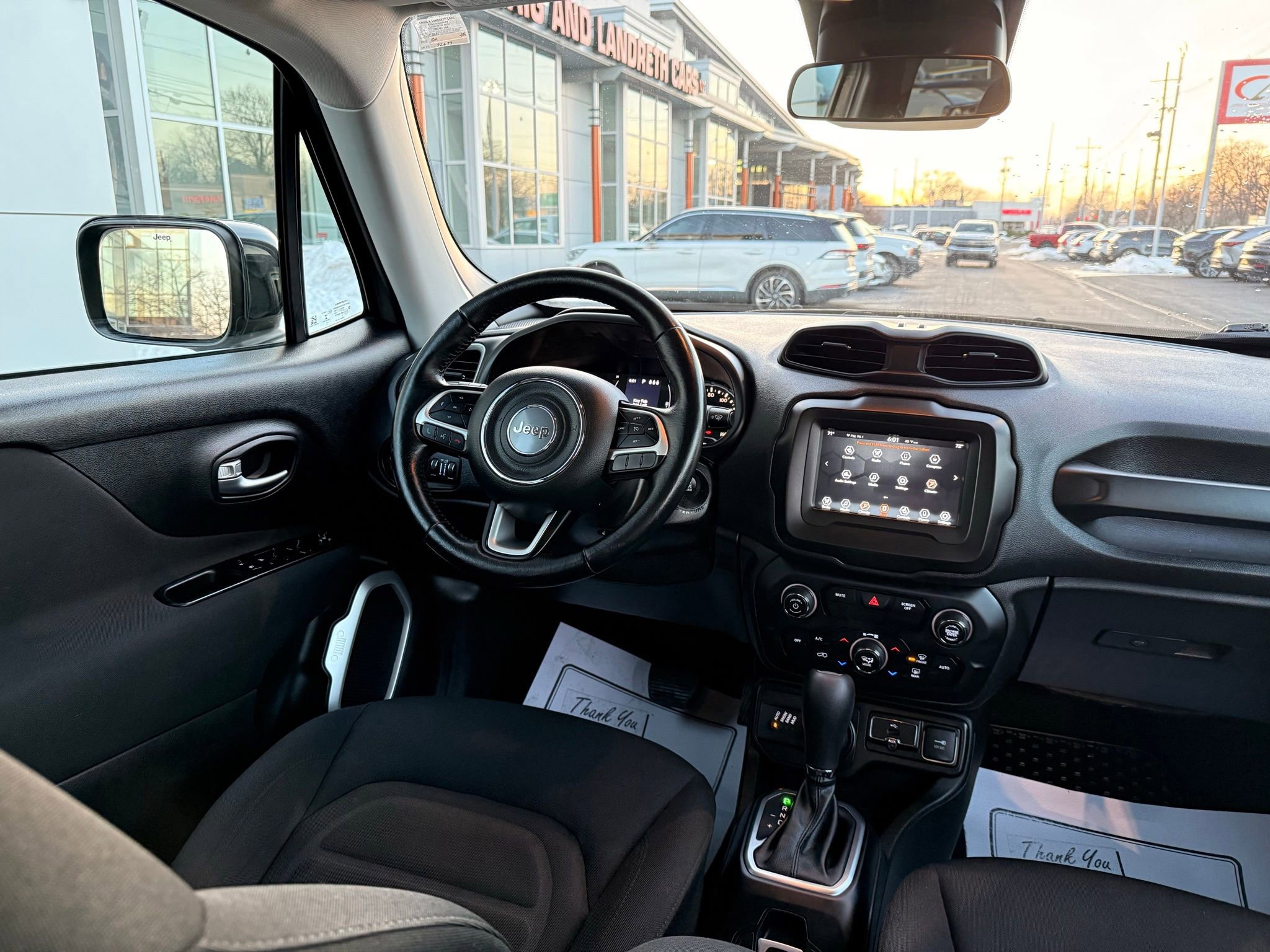 Used 2019 Jeep Renegade Latitude w/ Cold Weather Group image 32