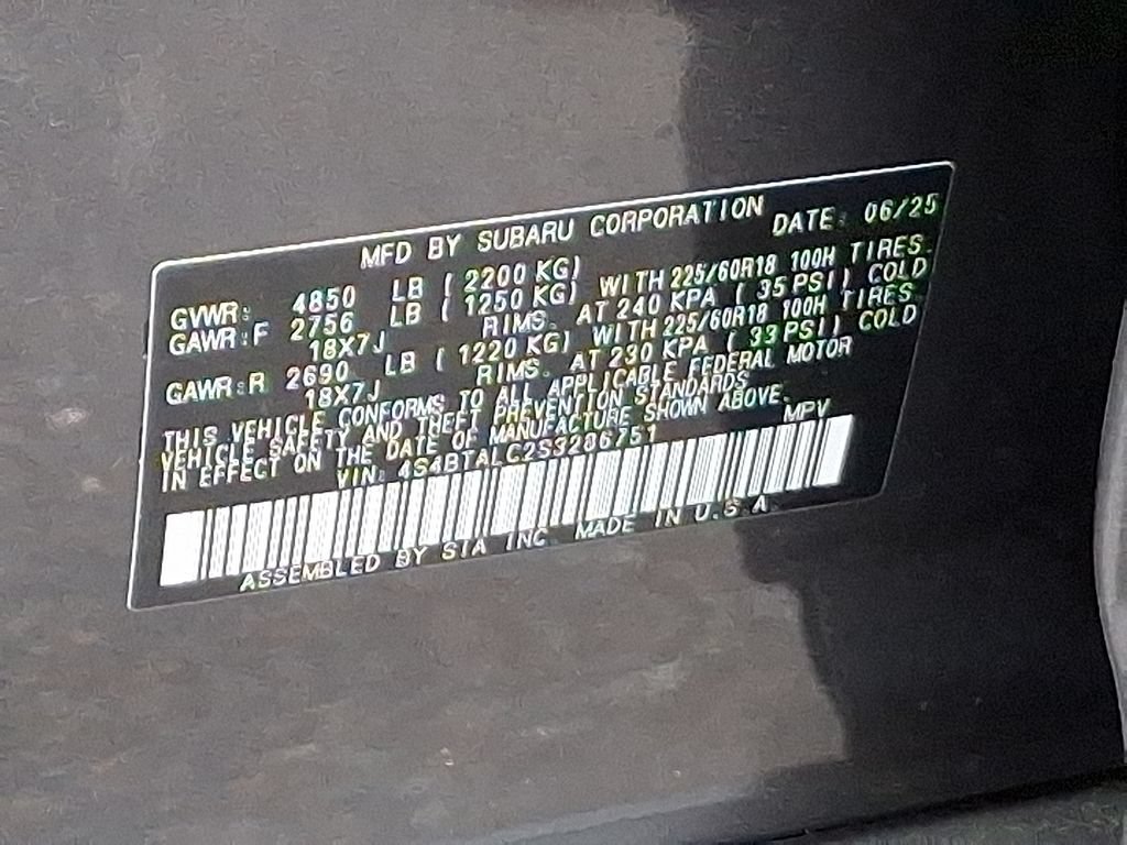 Certified 2025 Subaru Outback Onyx Edition AWD/4WD image 15