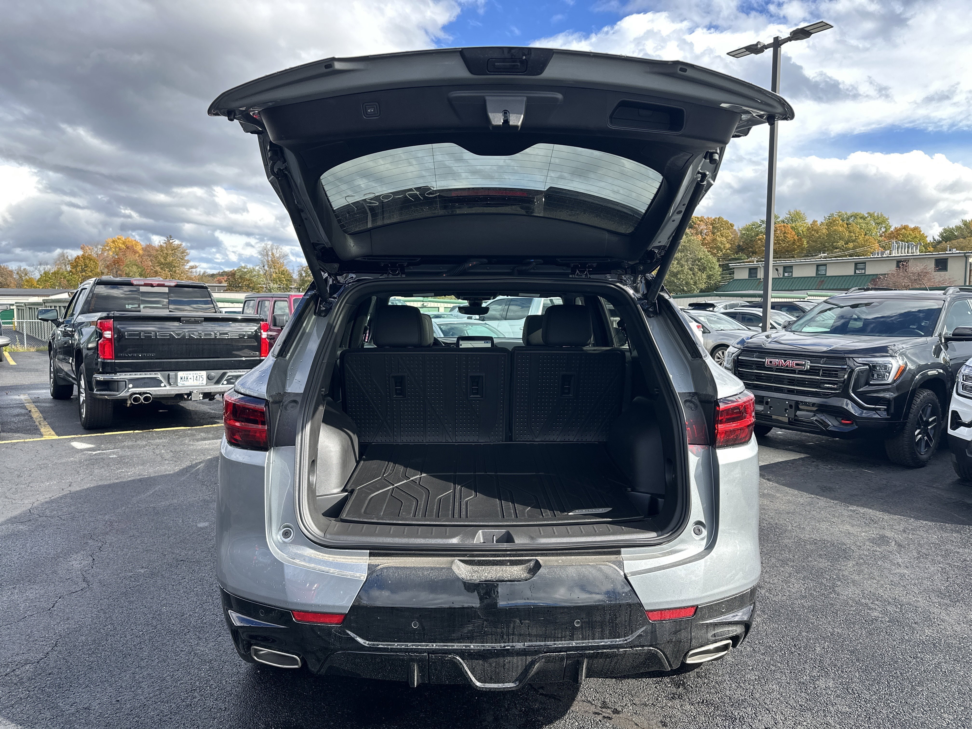 New 2025 Chevrolet Blazer RS w/ Driver Confidence II Package image 34