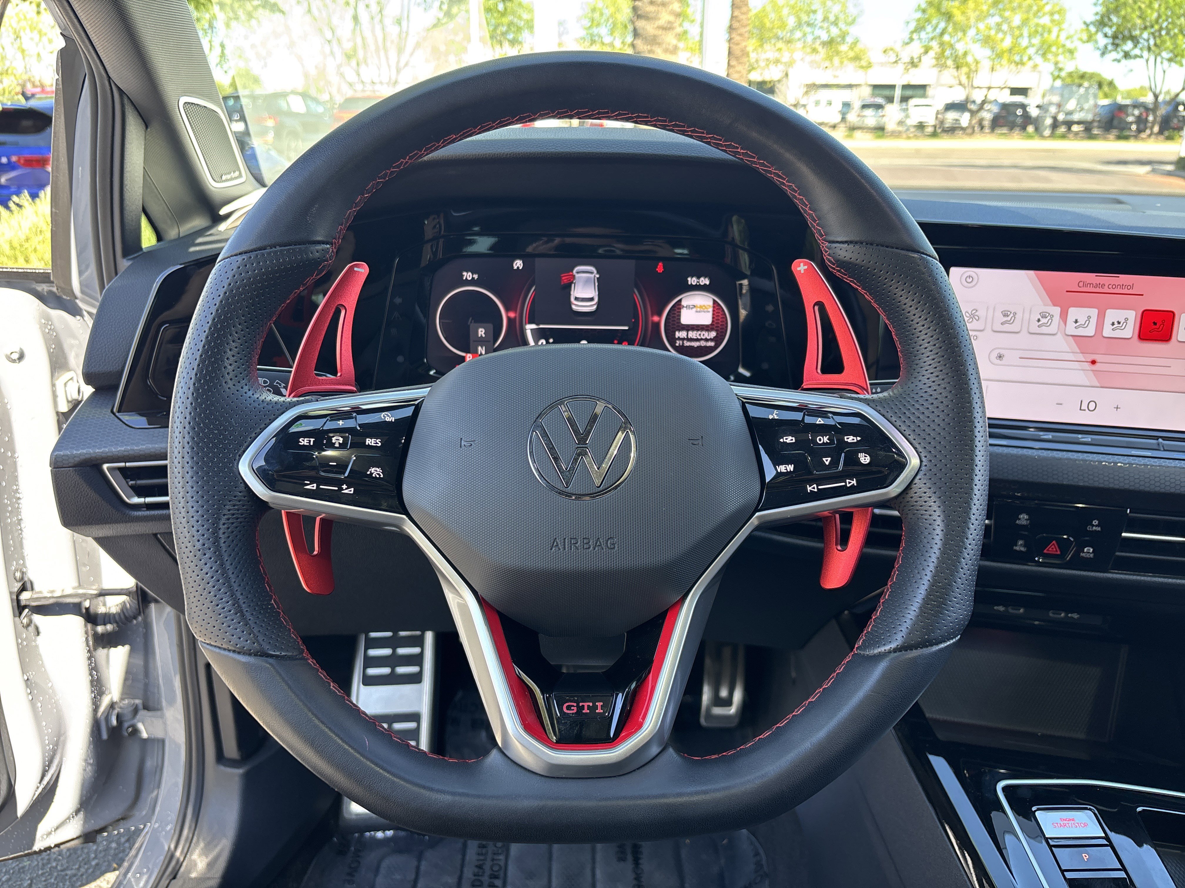 Used 2024 Volkswagen GTI SE w/ MDO Package image 25