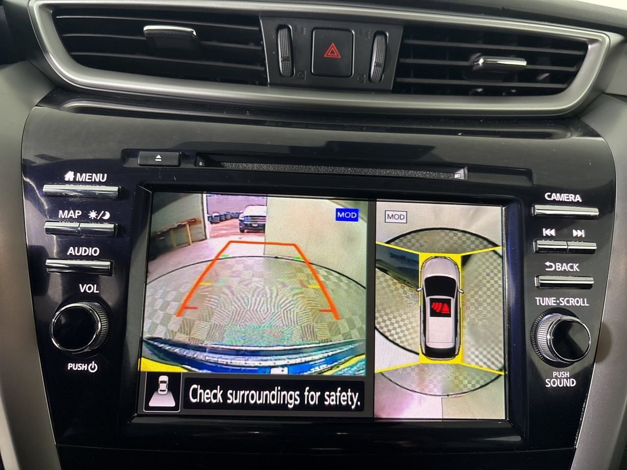 Used 2023 Nissan Murano Platinum w/ Cargo Package image 19