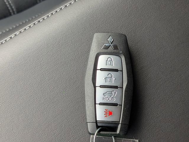 New 2026 Mitsubishi Outlander Trail Edition image 30