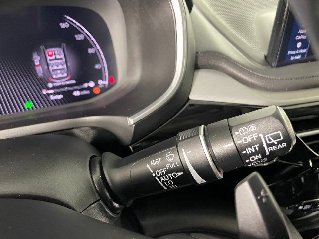Used 2025 Acura MDX w/ Technology Package AWD/4WD image 12