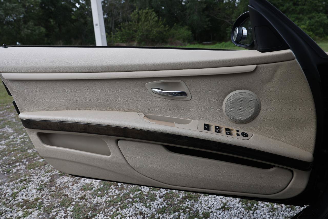 Used 2009 BMW 328i Convertible RWD image 39