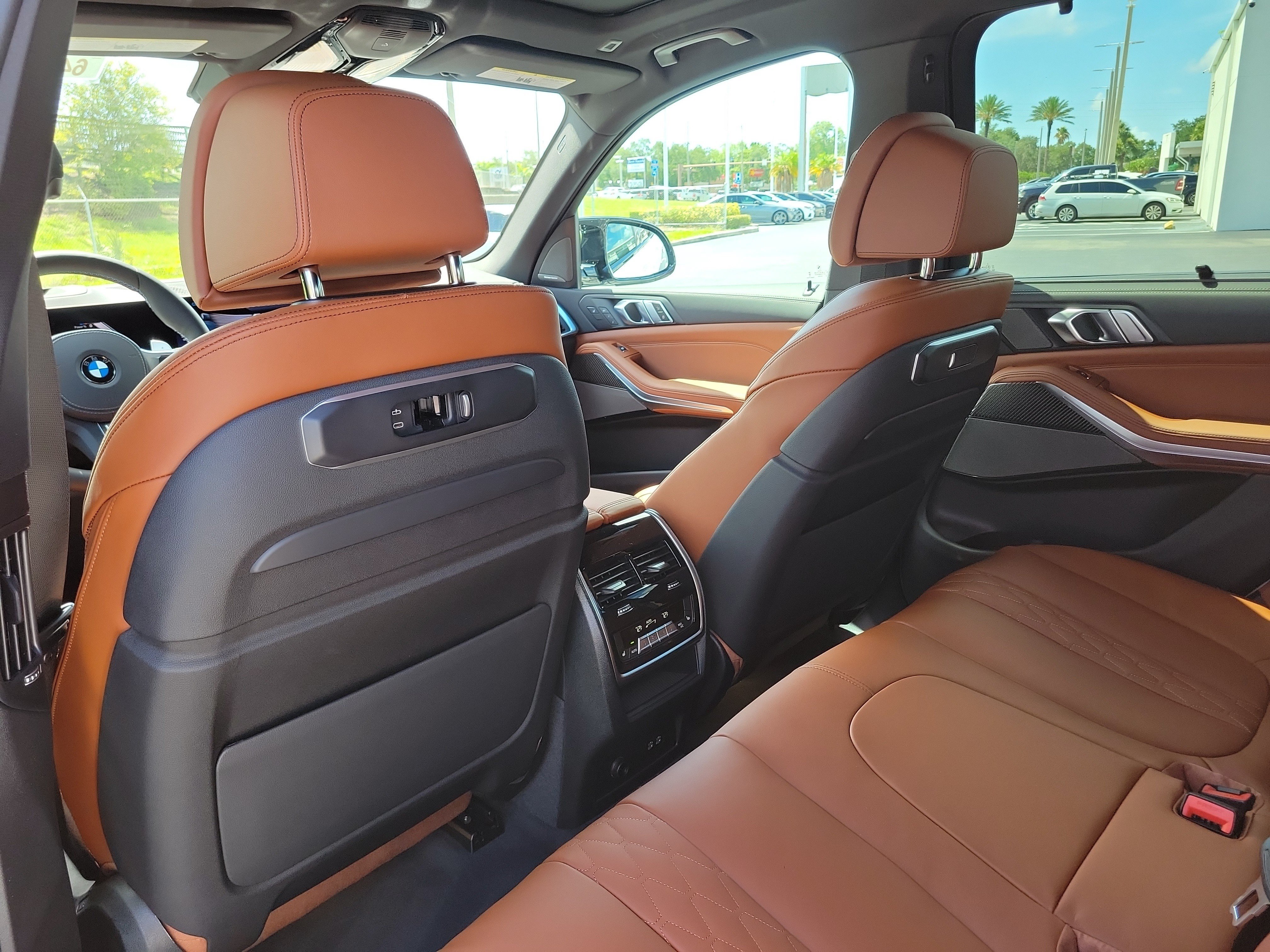 New 2026 BMW X5 M60i AWD/4WD image 9