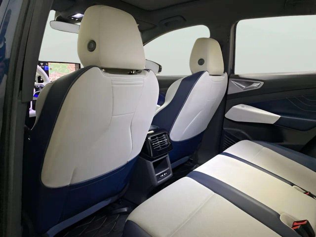 Used 2023 Volkswagen ID.4 S RWD image 64