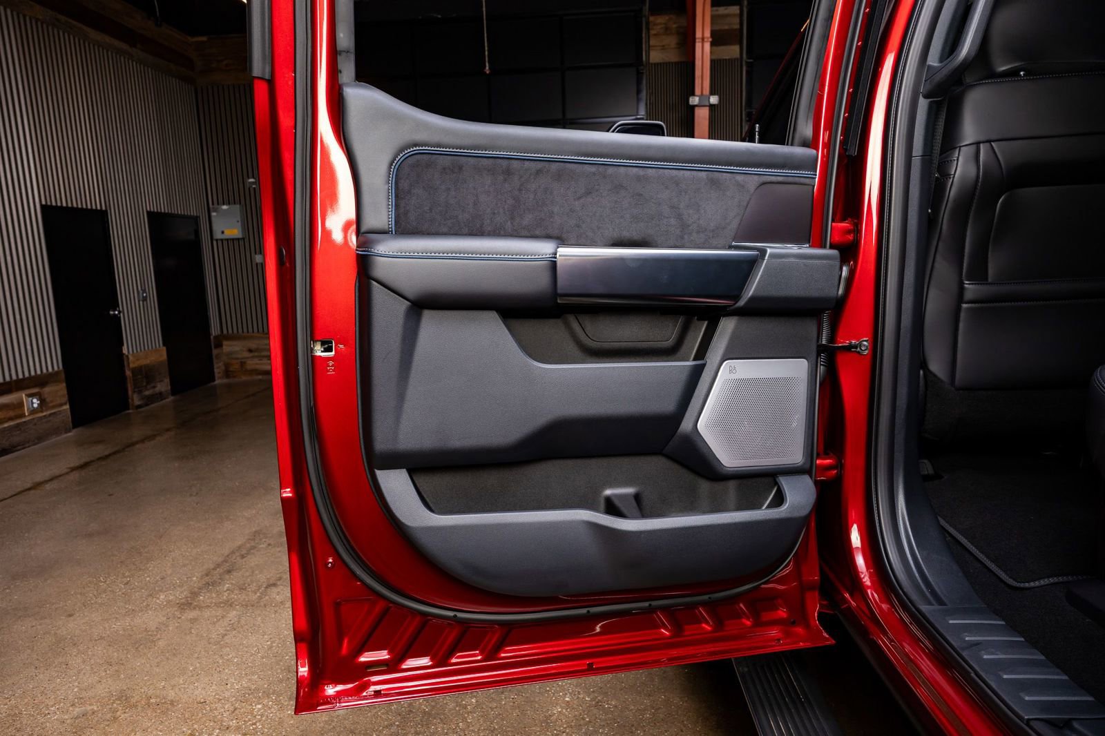 Used 2026 Ford F250 Platinum image 39