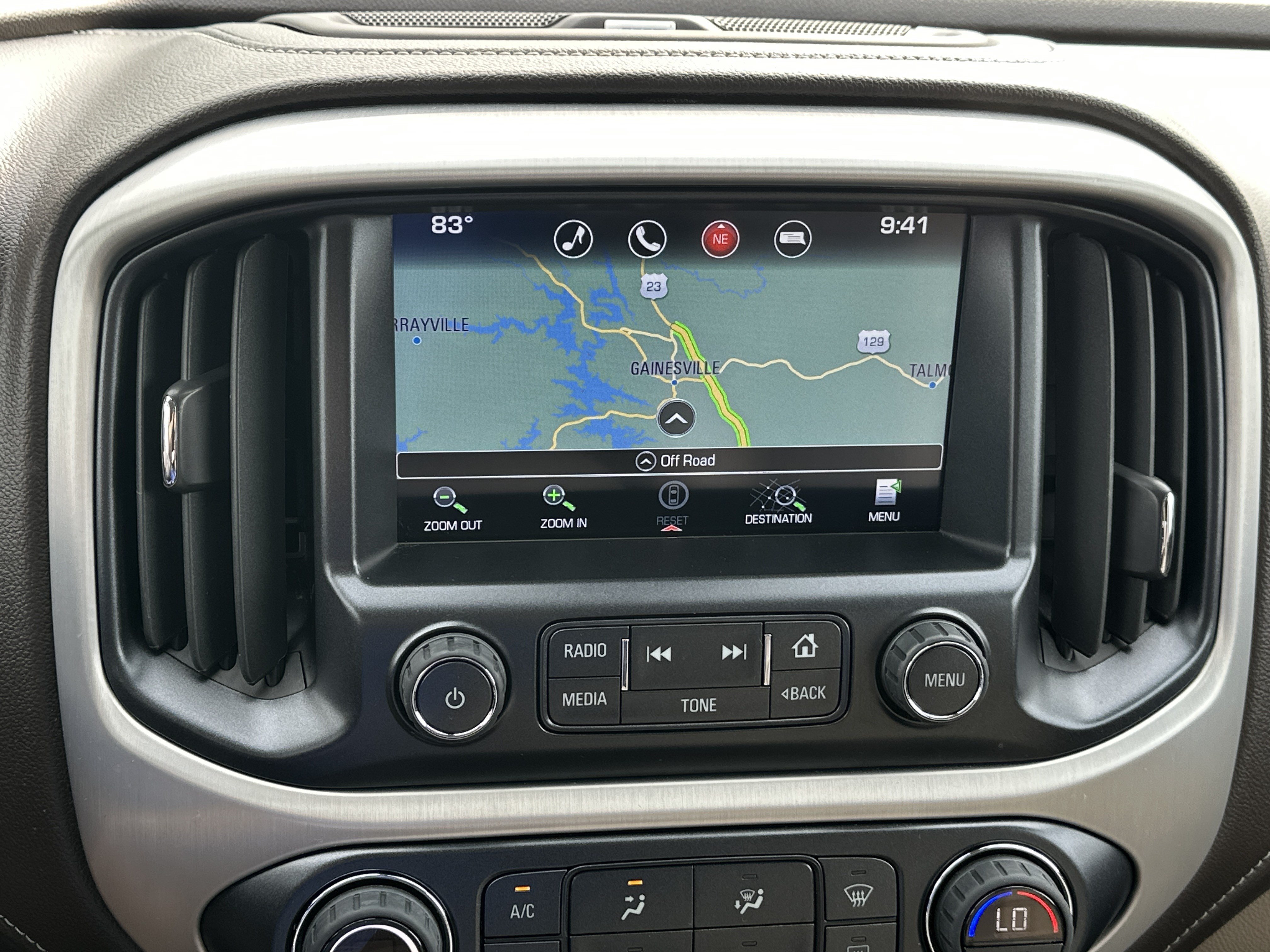 Used 2016 GMC Canyon SLT w/ Driver Alert Package RWD image 24