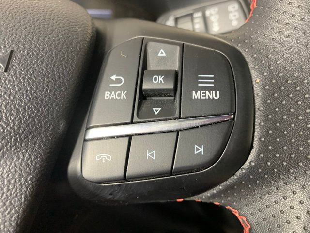 Used 2025 Ford Escape ST-Line AWD/4WD image 21