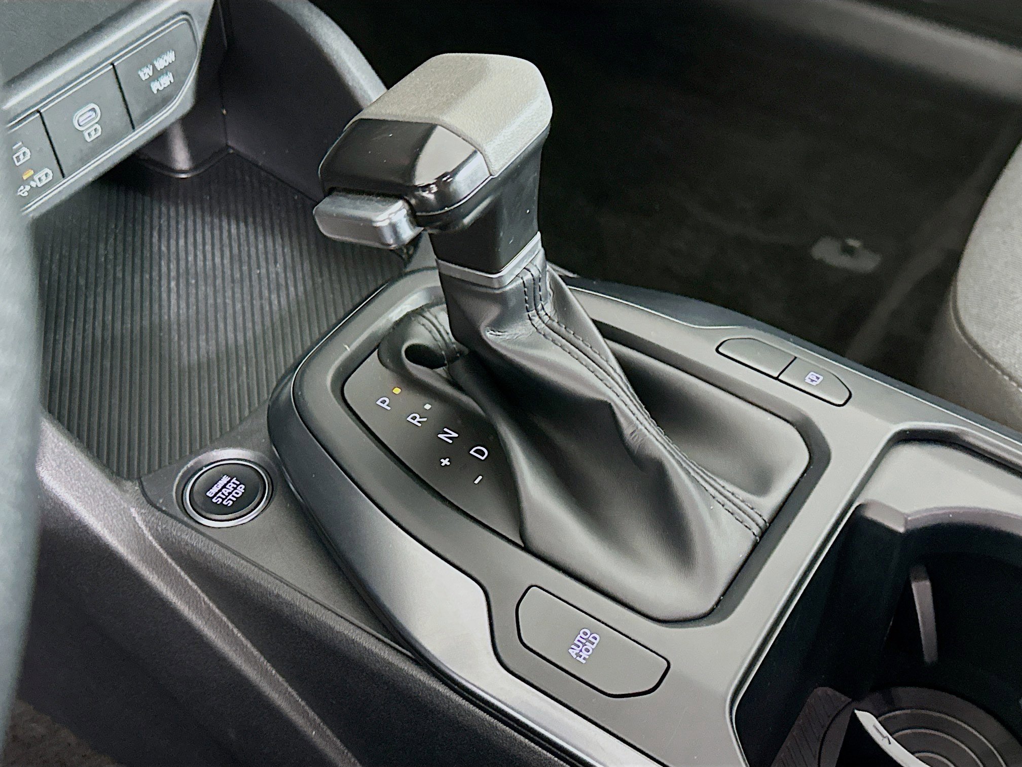 Used 2025 Kia K4 LXS image 25