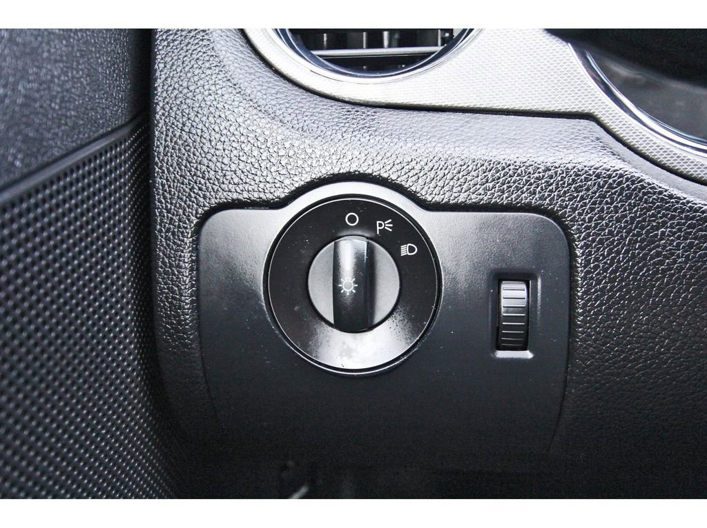 Used 2014 Ford Mustang Coupe image 19