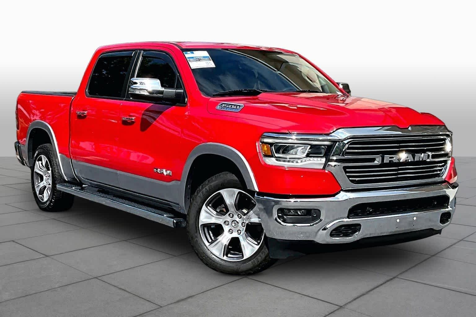 Used 2021 RAM 1500 Laramie AWD/4WD image 3