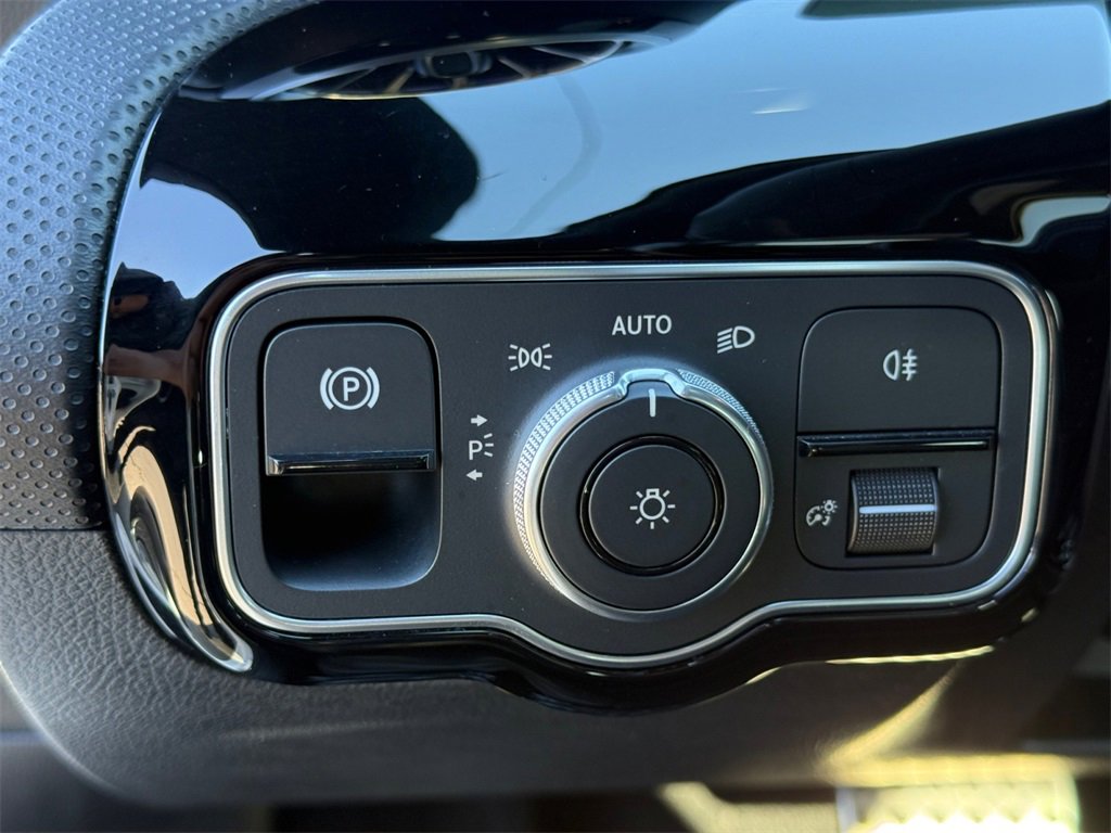 Used 2023 Mercedes-Benz CLA 250 4MATIC image 20