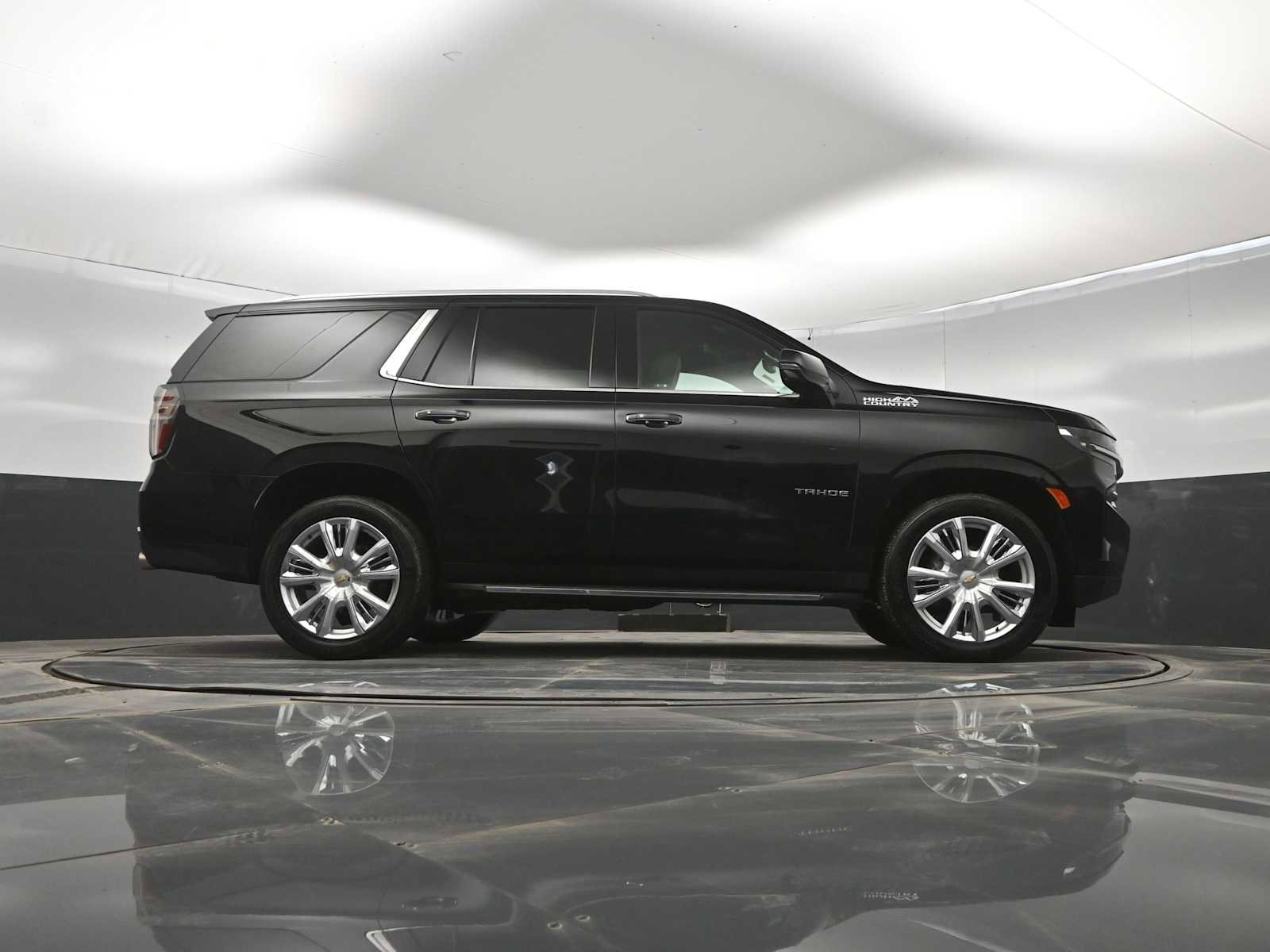 Used 2021 Chevrolet Tahoe High Country image 40