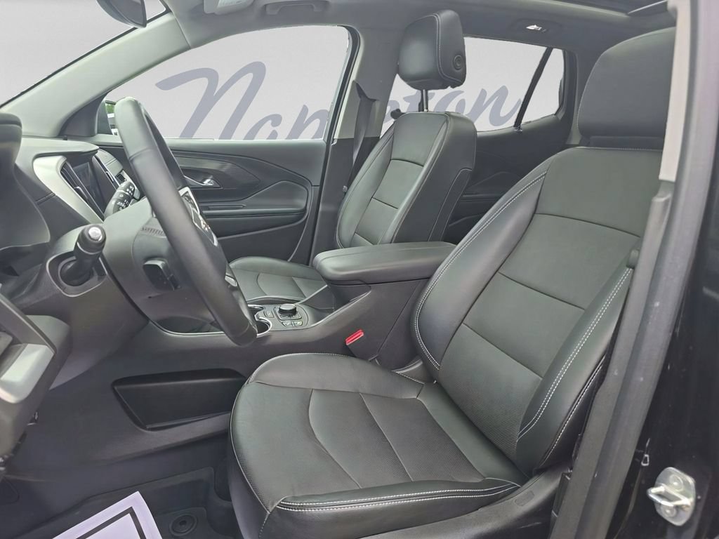 Used 2023 GMC Terrain SLT w/ Infotainment Package II AWD/4WD image 7