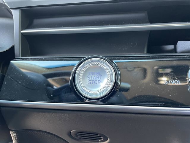 New 2026 Genesis GV70 2.5T image 38