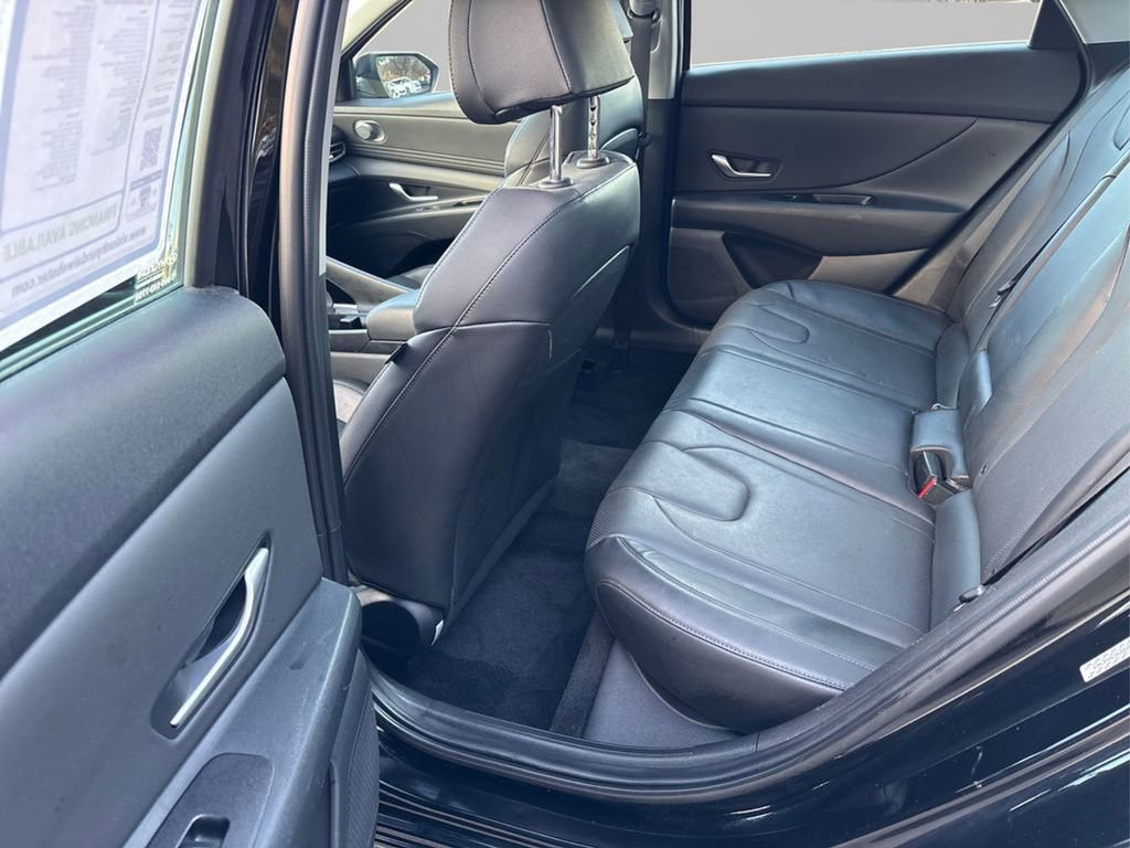 Certified 2023 Hyundai Elantra Limited image 10