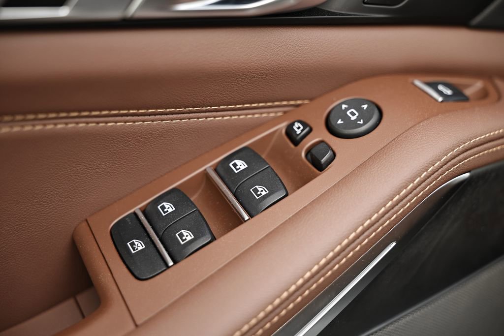 New 2026 BMW X5 xDrive40i w/ M Sport Package image 18