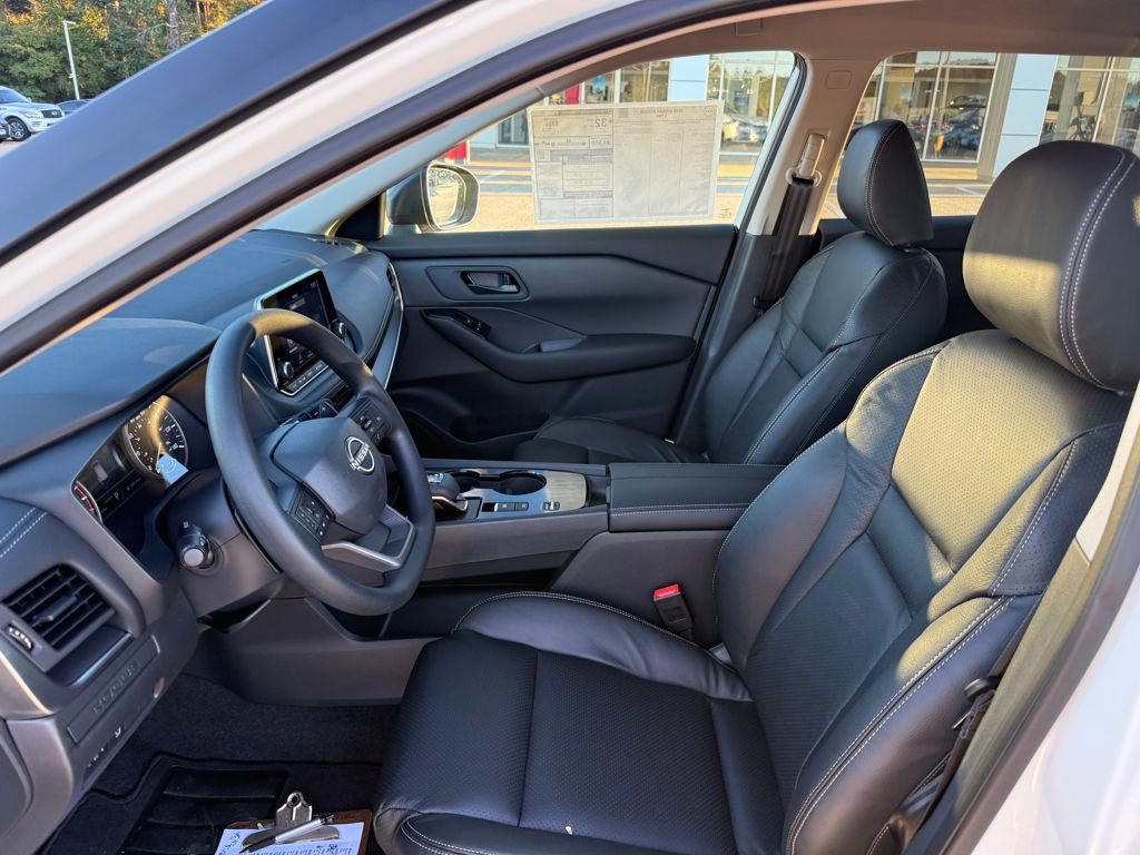 New 2026 Nissan Rogue S image 22