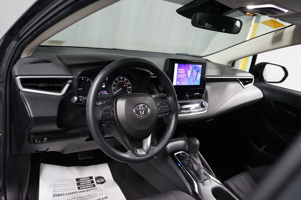 Certified 2023 Toyota Corolla LE image 11