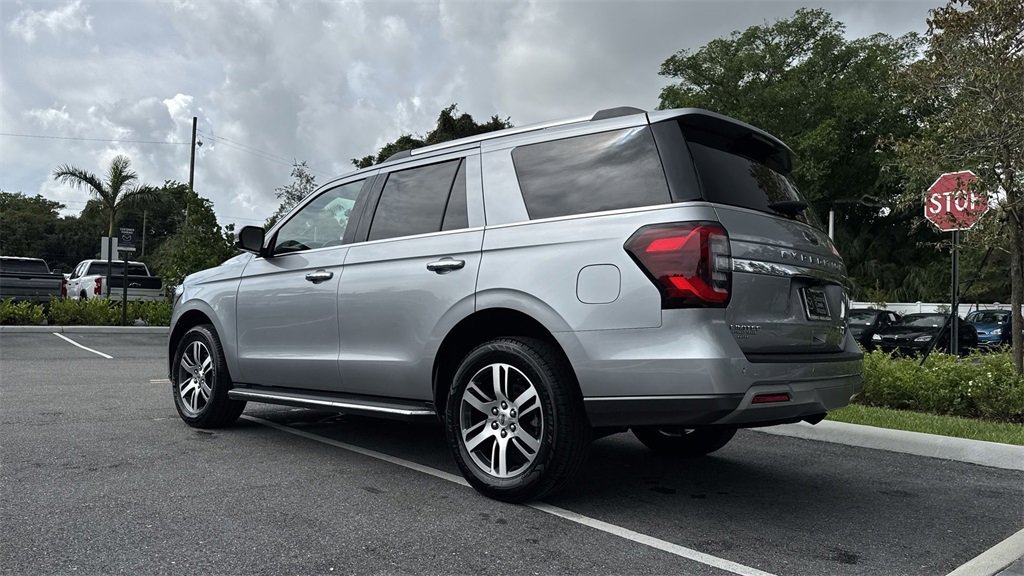 Used 2023 Ford Expedition Limited image 27
