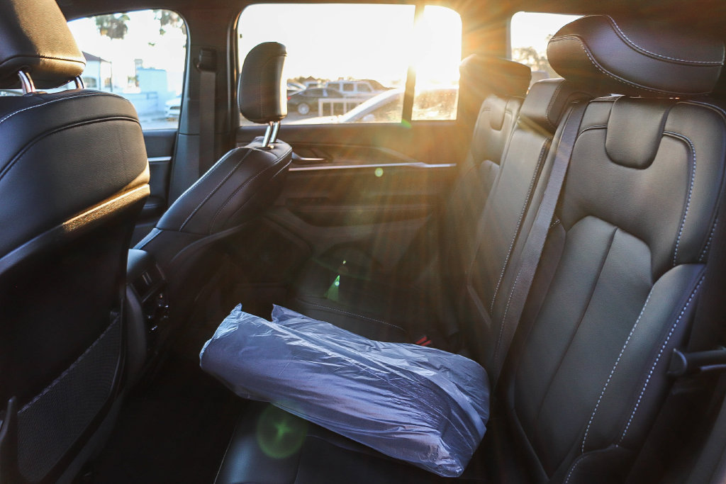 New 2026 Jeep Grand Cherokee Limited AWD/4WD image 22