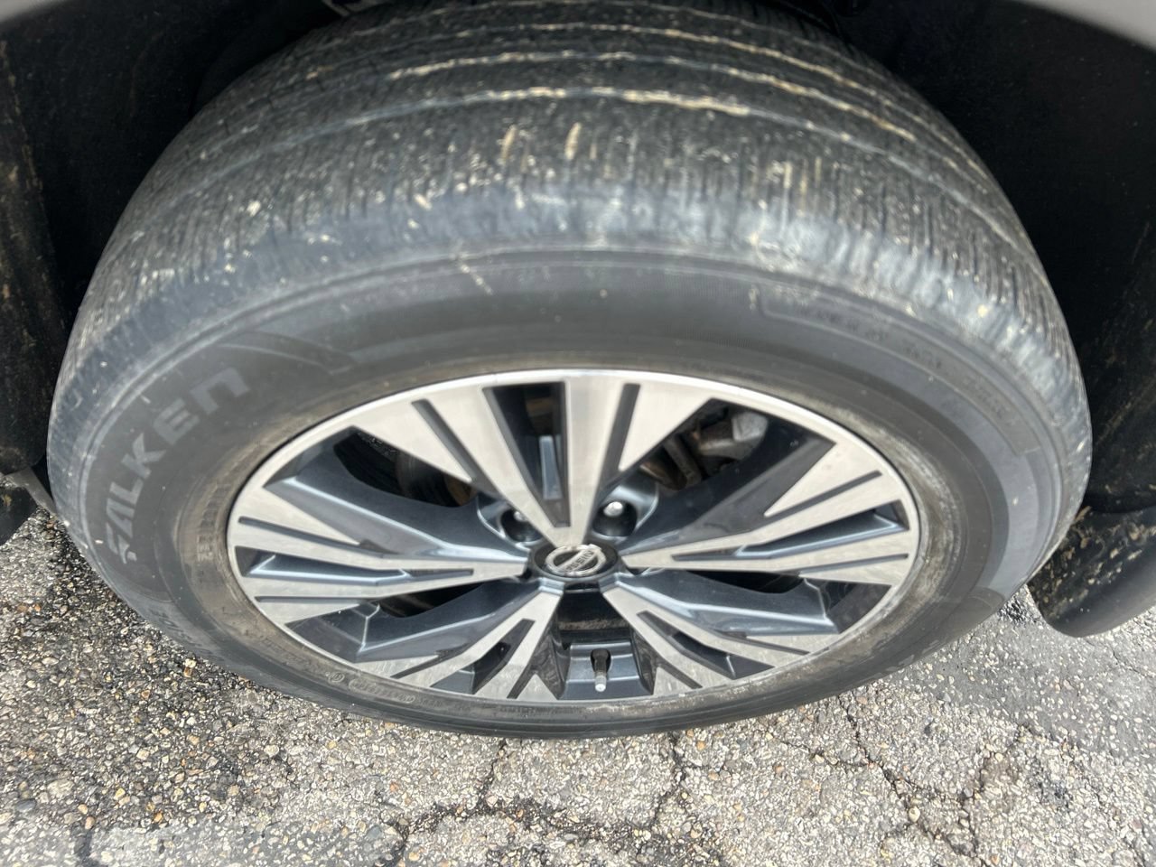 Used 2021 Nissan Rogue SV FWD image 10