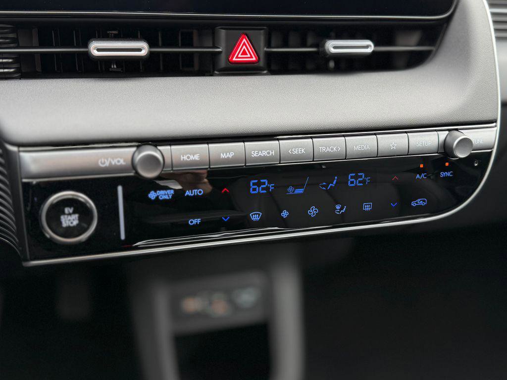 New 2026 Hyundai Ioniq 5 Limited image 18