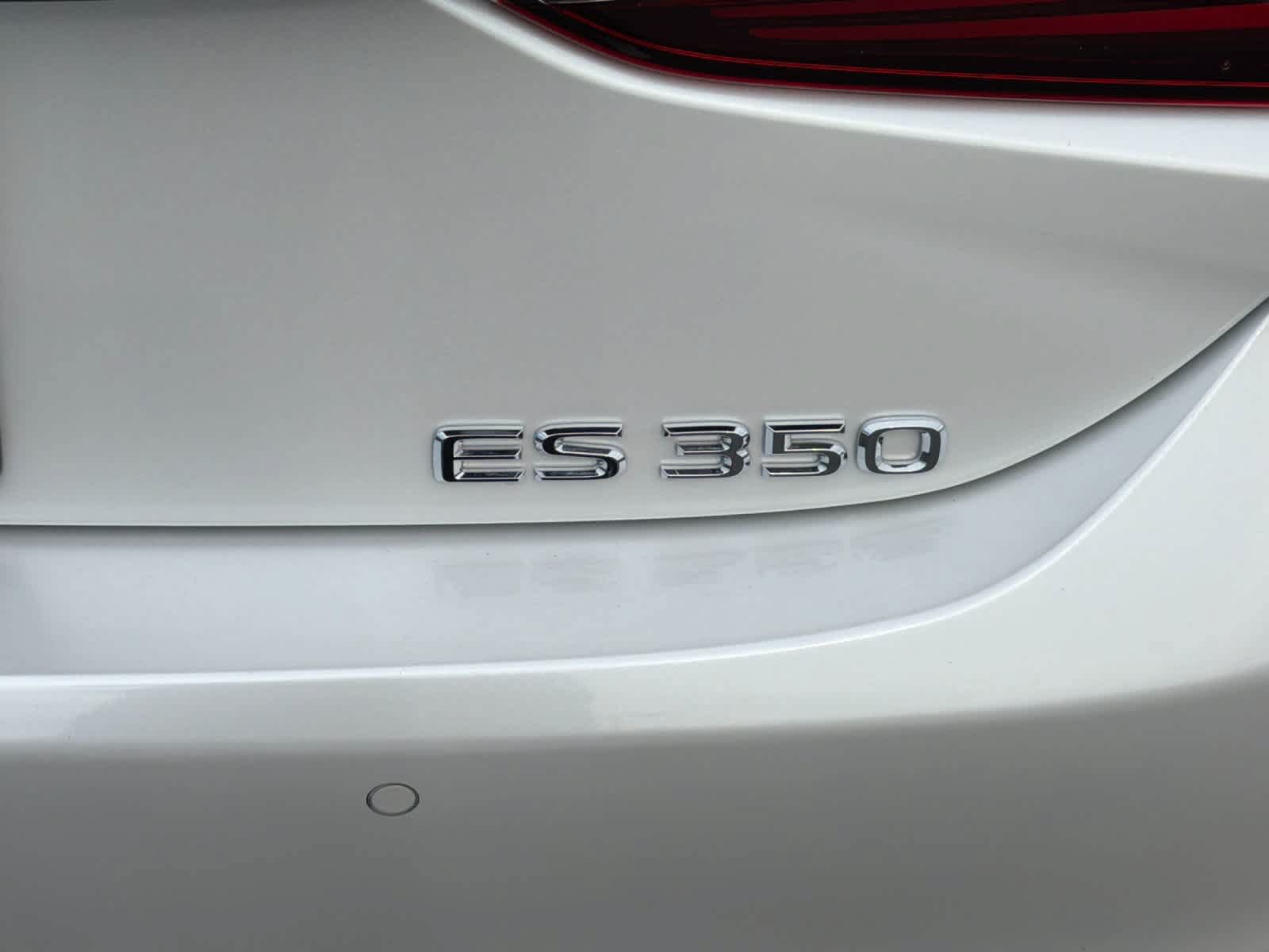 Certified 2023 Lexus ES 350 w/ Luxury Package FWD image 30