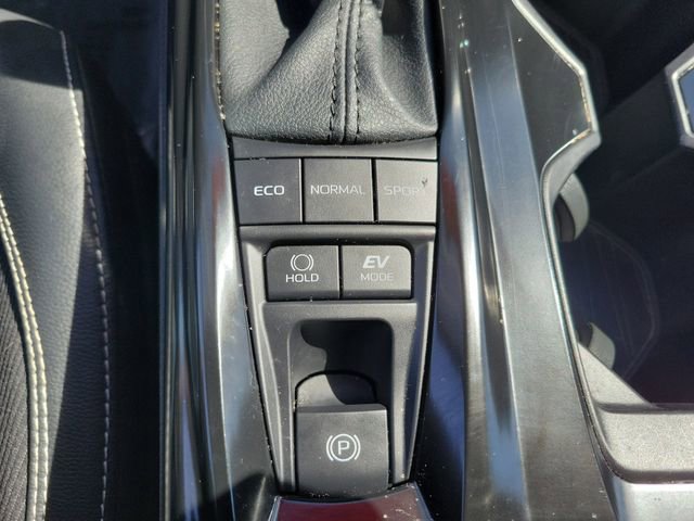 Used 2025 Toyota Camry SE w/ Convenience Package image 22