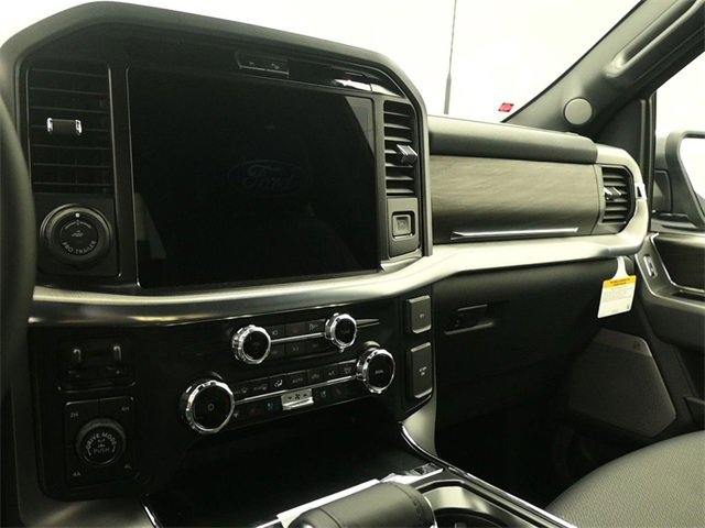 New 2025 Ford F150 Lariat w/ Equipment Group 501A Mid image 13