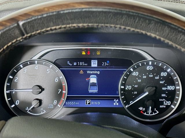 Used 2021 Nissan Titan Platinum Reserve AWD/4WD image 12