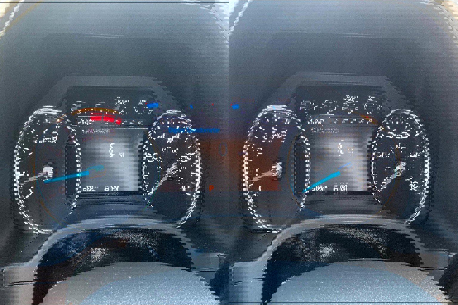 Used 2022 Ford F250 Lariat w/ Tremor Off-Road Package image 24