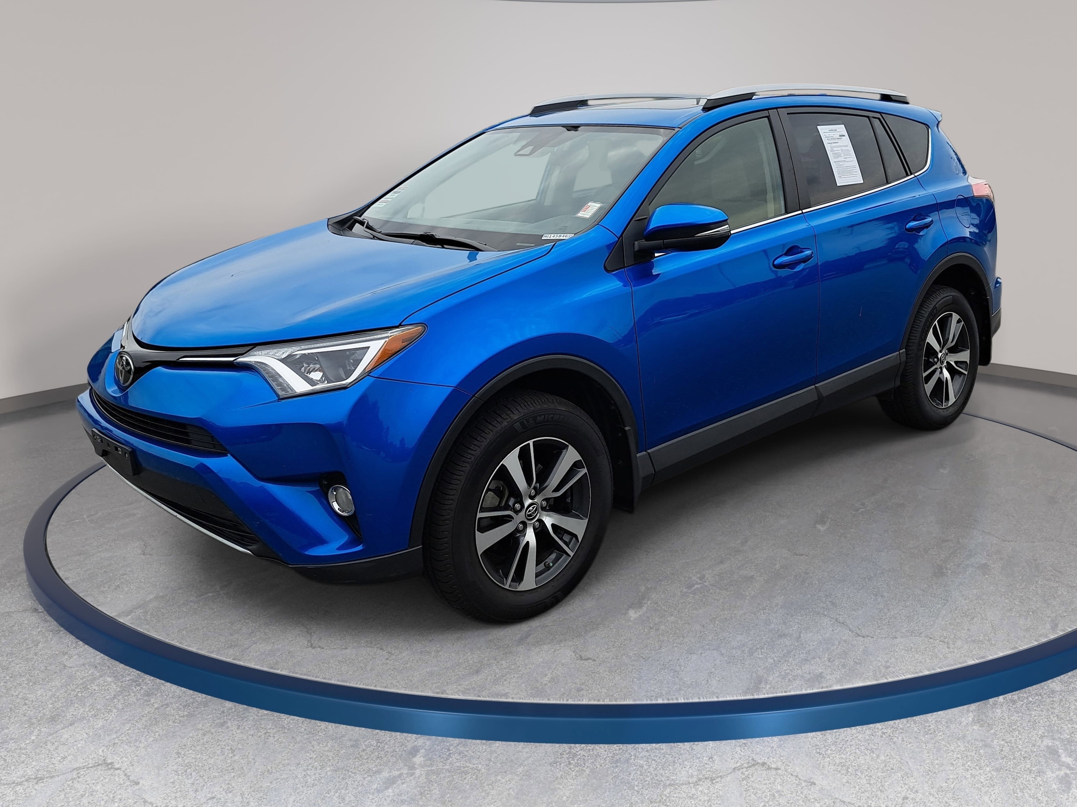Used 2017 Toyota RAV4 XLE w/ Plus Special Value Package AWD/4WD image 1