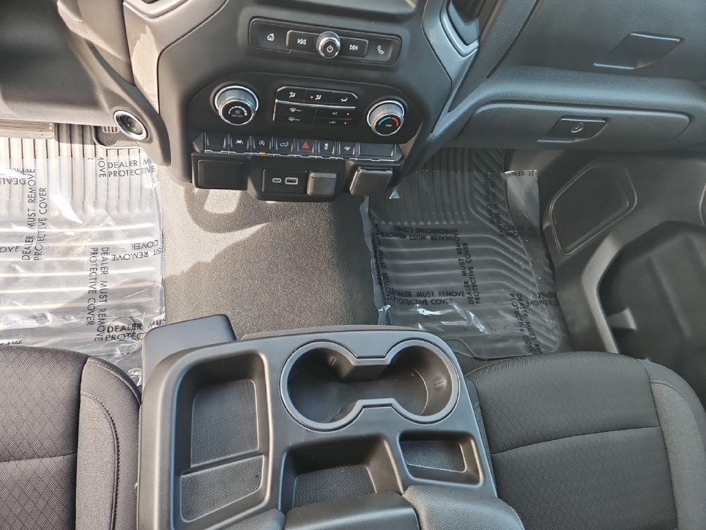 Used 2024 Chevrolet Silverado 1500 Custom w/ Turbomax Blackout Package RWD image 12