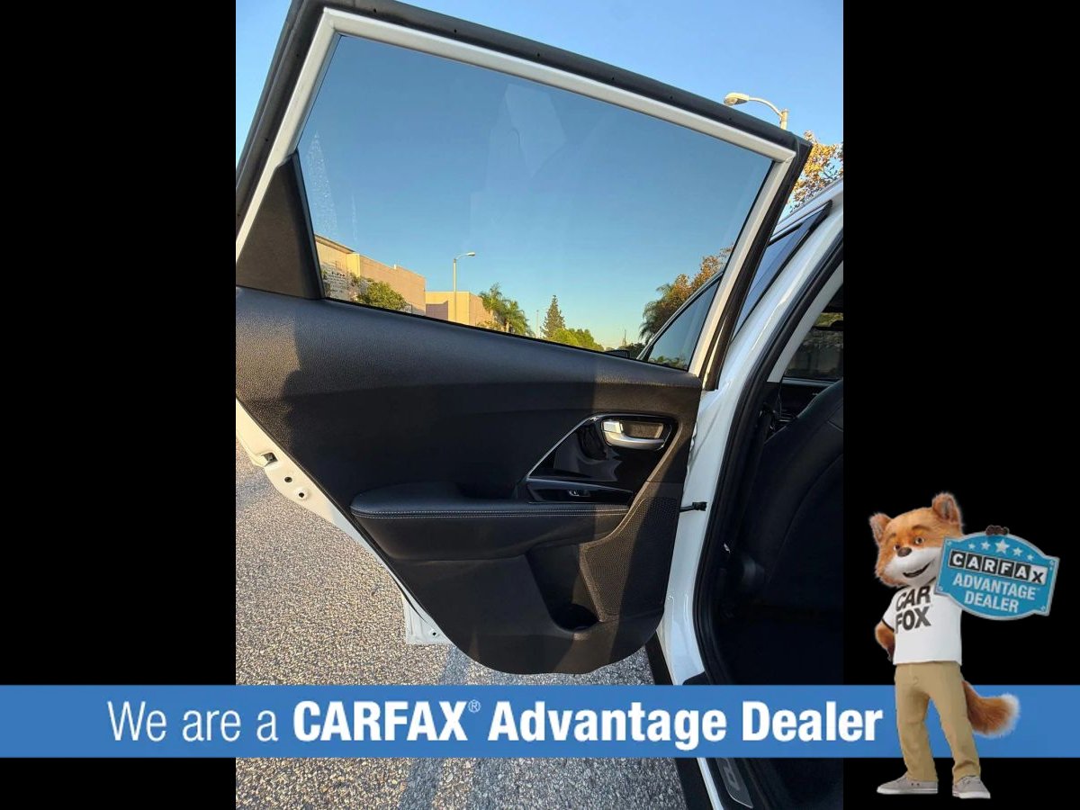 Used 2021 Kia Niro EX Premium FWD image 42