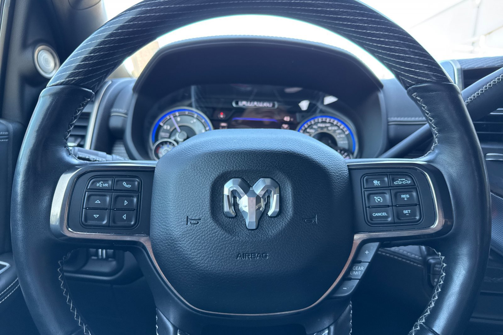 Used 2019 RAM 2500 Limited image 22