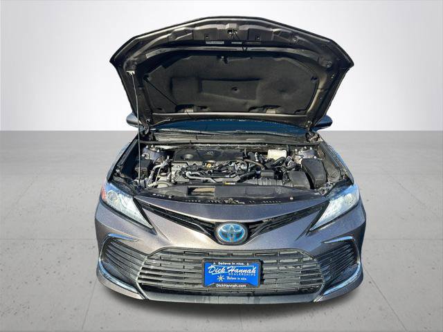 Certified 2024 Toyota Camry XLE w/ Navigation Package FWD image 5