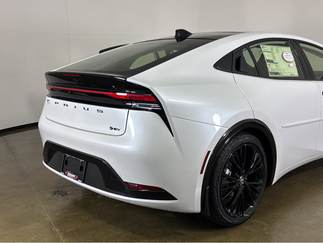 New 2026 Toyota Prius AWD image 16